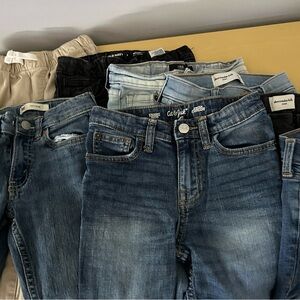 Abercrombie Kids, Cat and Jack Levi’s and more Blue Denim Jeans 8 pairs.